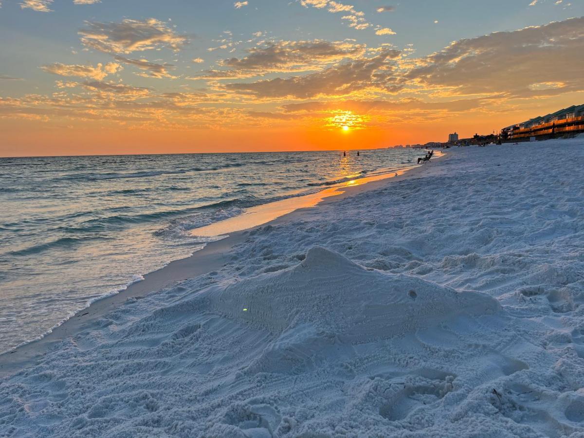 Private Beach Access, Fenced Yard & Pet Friendly, Pool, Cabana Life Beach House Destin Dış mekan fotoğraf